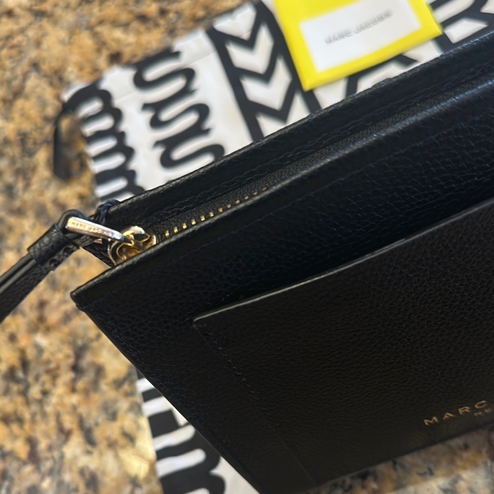 Marc Jacobs ❤️The Grind Leather Cosmetic Bag-NWT - Picture 6 of 13